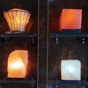 MULTIPLE DESIGN NATURAL PINK HIMALAYAN SALT LUMP'S